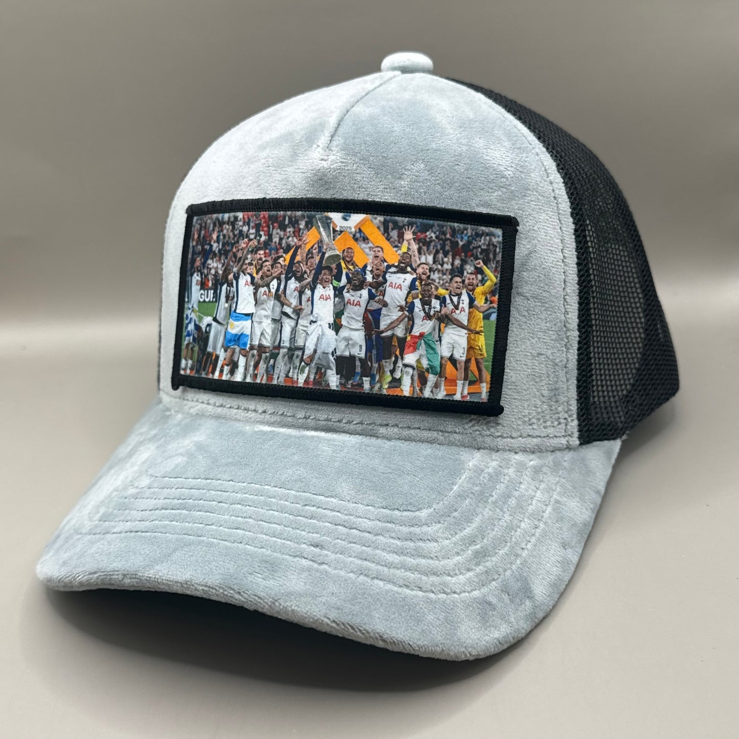 Tottenham 2025 velvet keps