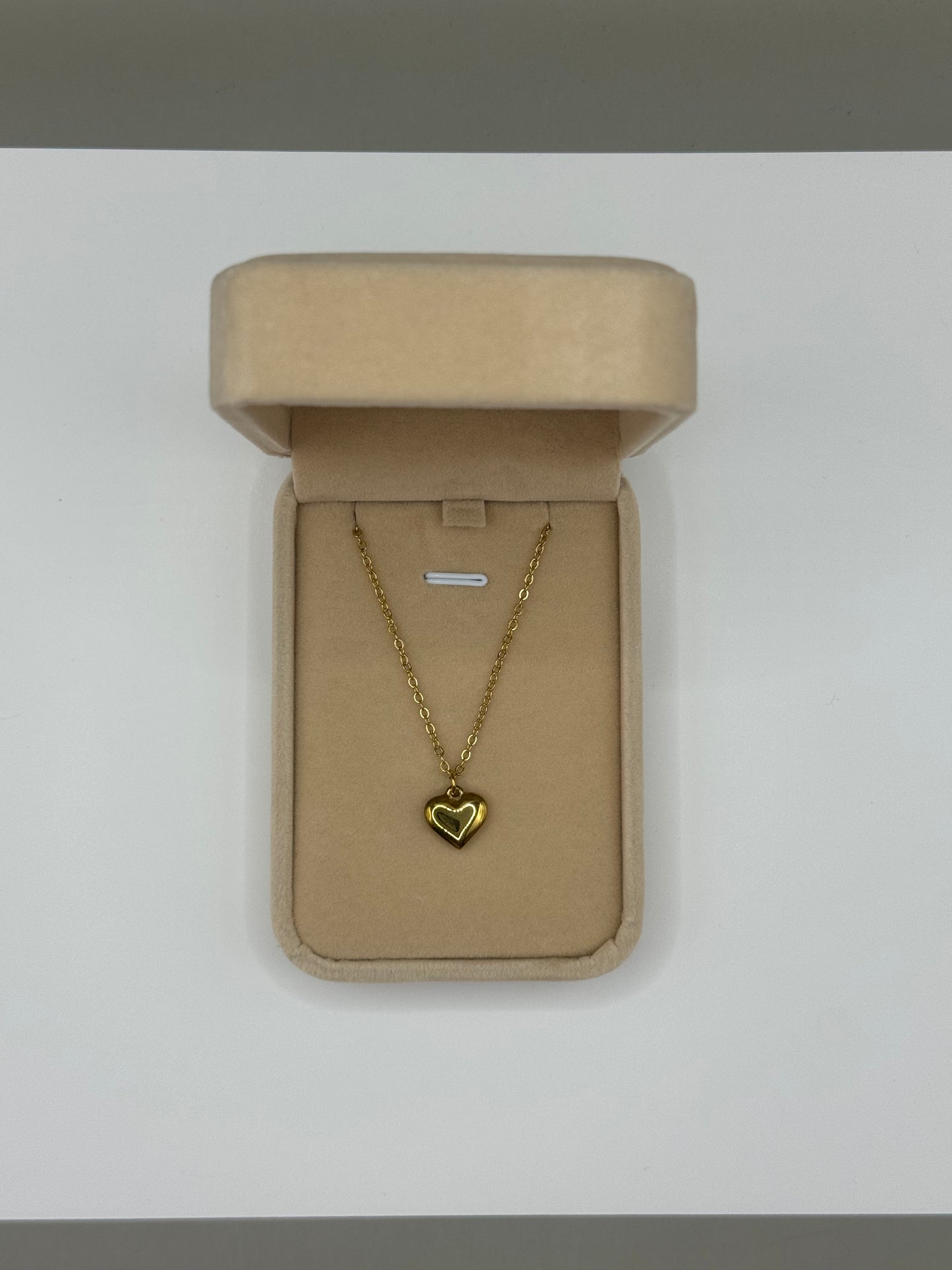 Personlig bokstav - GOLDEN PENDANT
