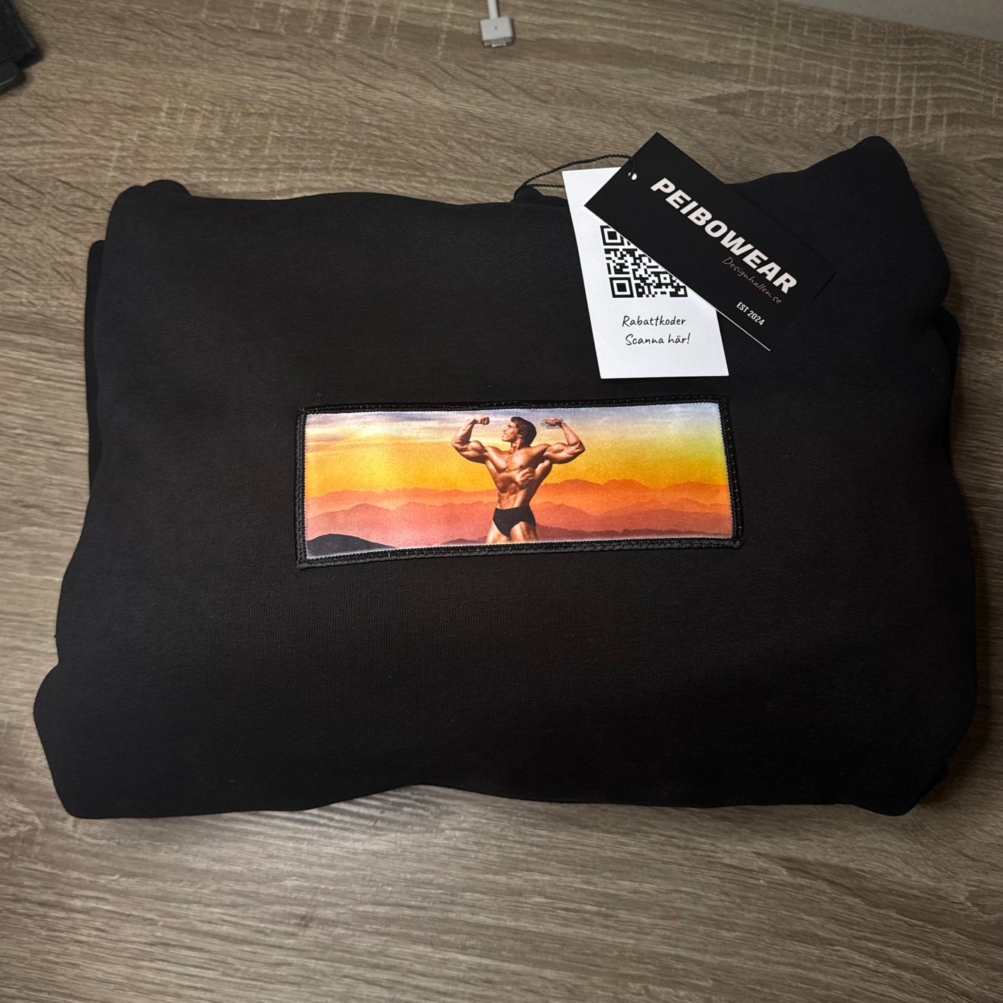 Custom Text - Baggy Hoodie.