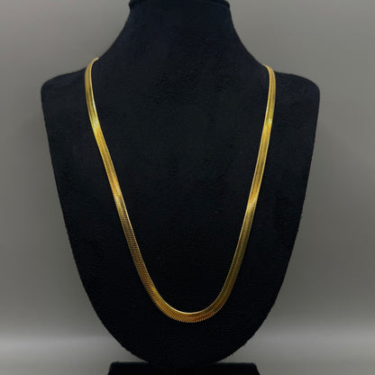 Snake chain 4MM
45cm length