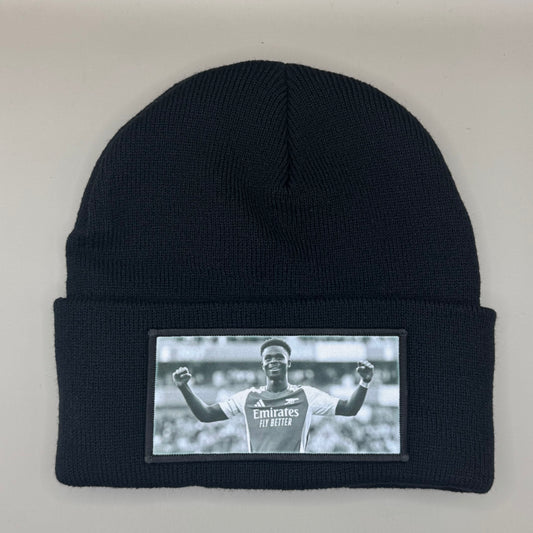 Saka Mössa - svart fotbollspelare