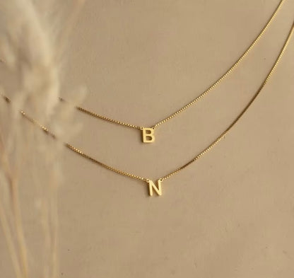 Personlig bokstav A-Z 18k guld pläterad