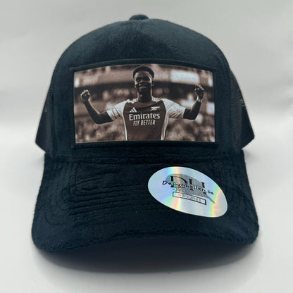 Bukayo Saka Samtkappe – 8 Farben